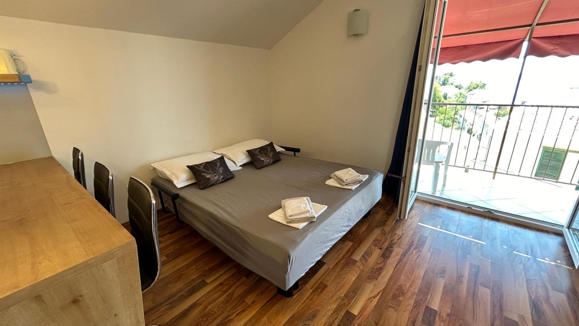 Apartman Senka Podgora Esterno foto
