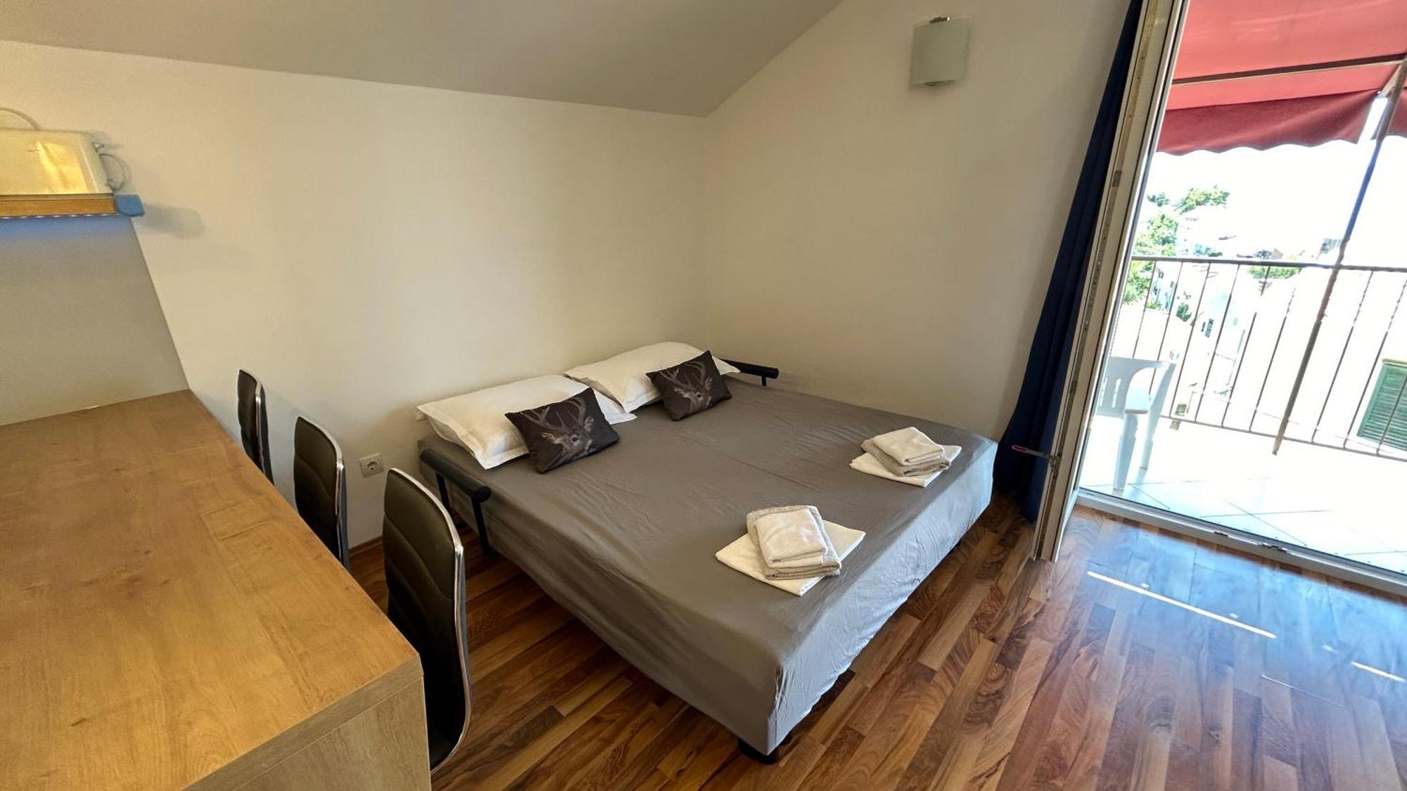 Apartman Senka Podgora Esterno foto
