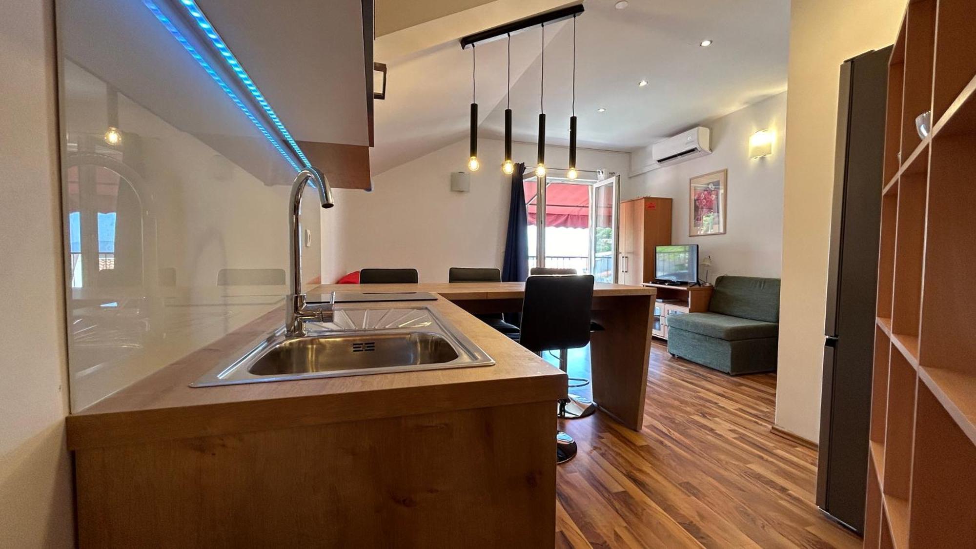 Apartman Senka Podgora Esterno foto