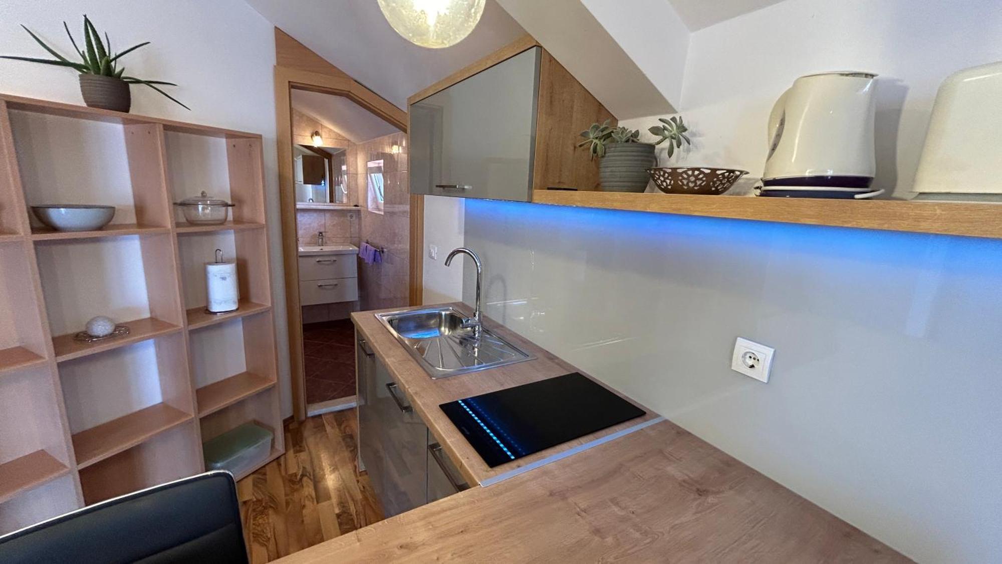 Apartman Senka Podgora Esterno foto